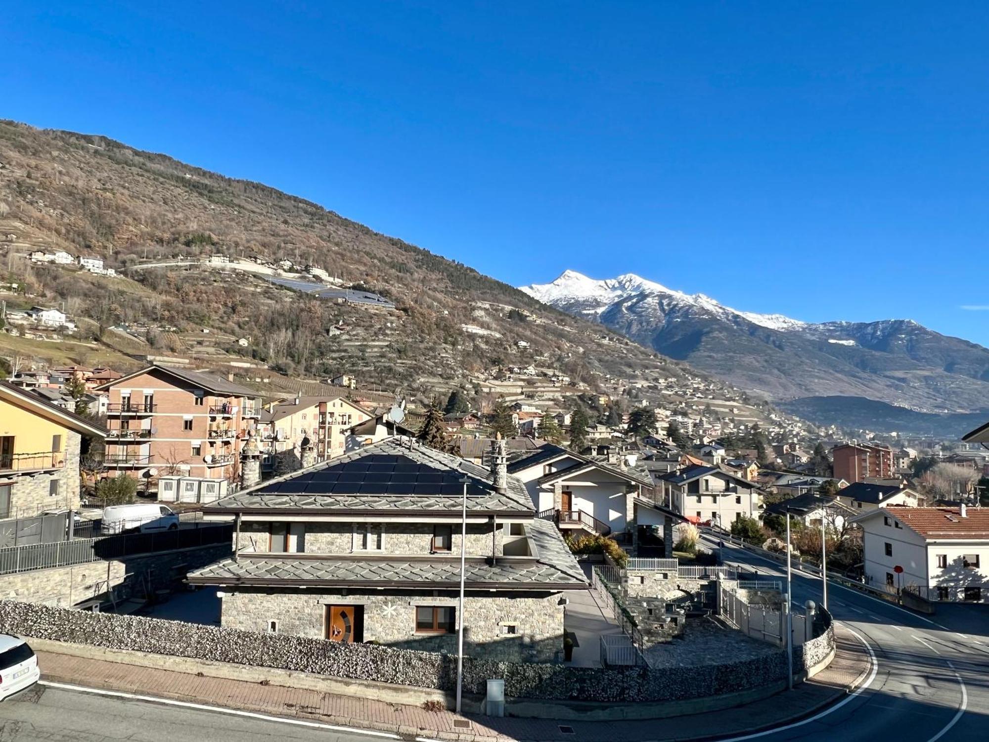 Beau Soleil Leilighet Aosta Eksteriør bilde